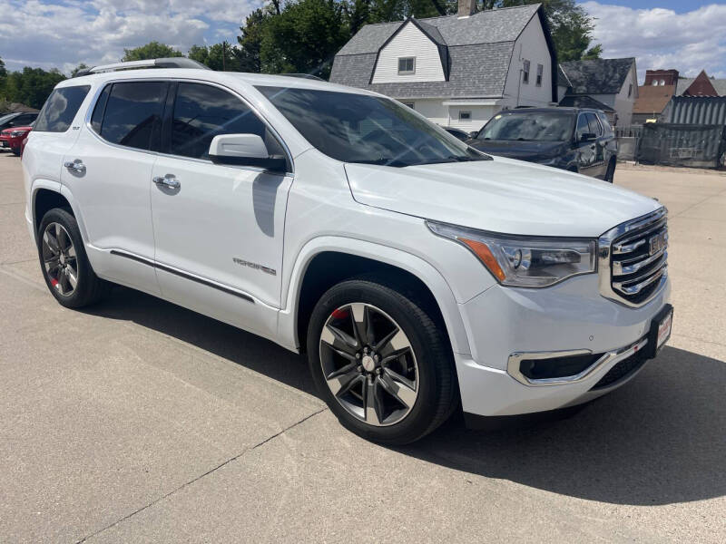 2017 GMC Acadia SLT-2
