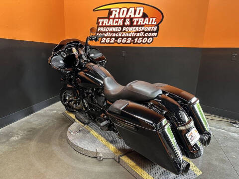 2022 Harley-Davidson FLTRXS - Road Glide Spec