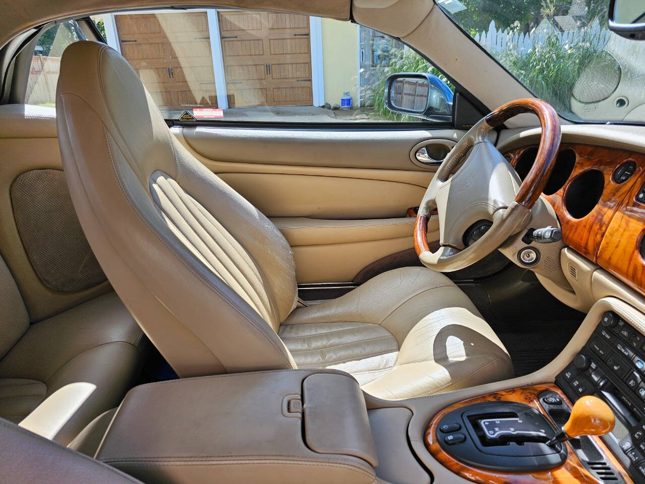 1998 Jaguar XK-Series 121