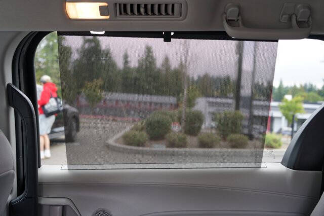 2021 Toyota Sienna LE 8-Passenger