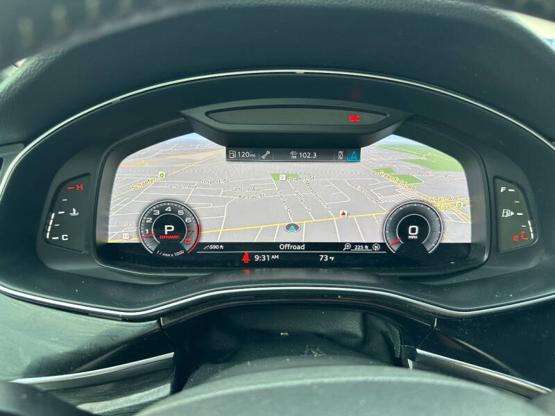 2019 Audi Q8 quattro Premium 55 TFSI