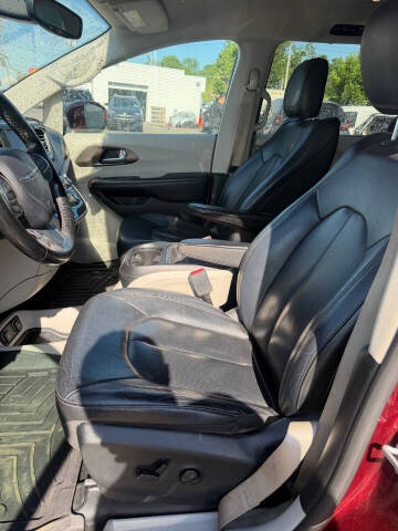 2019 Chrysler Pacifica Touring L