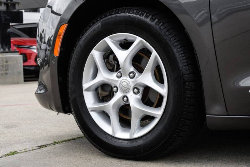 2018 Chrysler Pacifica Touring L Plus