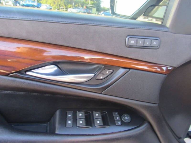 2018 Cadillac Escalade Luxury