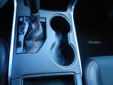 2016 Toyota Camry SE