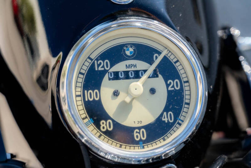 1963 BMW R69S
