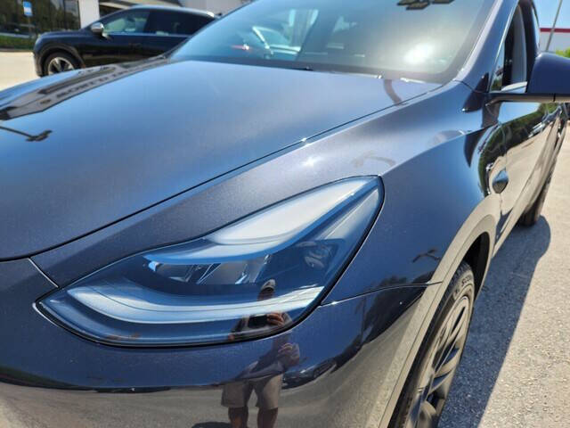 2024 Tesla Model Y 26