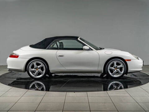2003 Porsche 911 Carrera