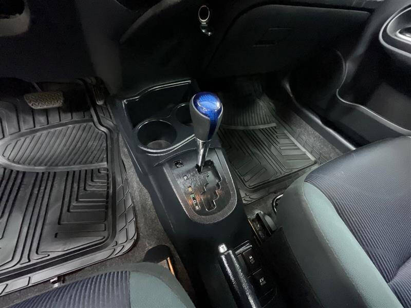 2016 Toyota Prius c Two