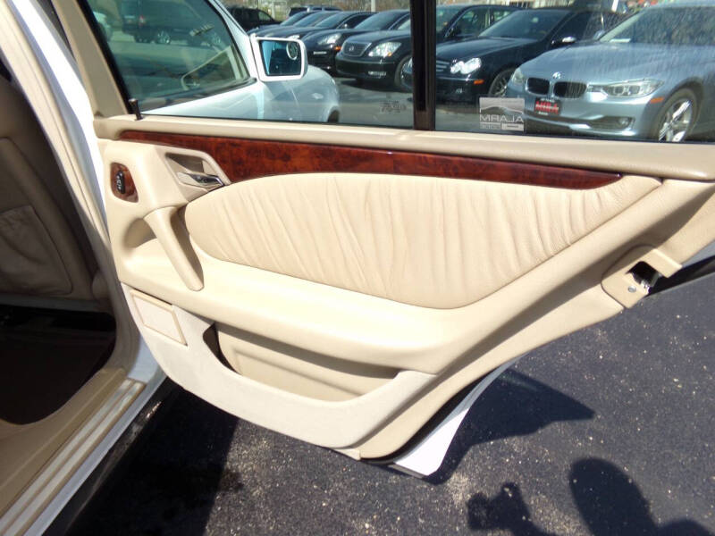 1999 Mercedes-Benz E-Class E 320