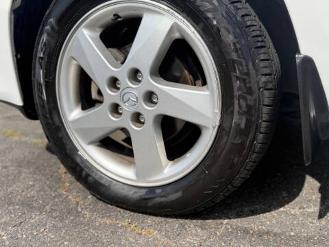 2002 Mazda MPV ES