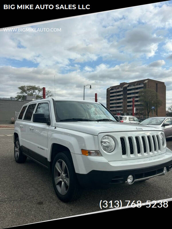 Jeep Patriot's photo