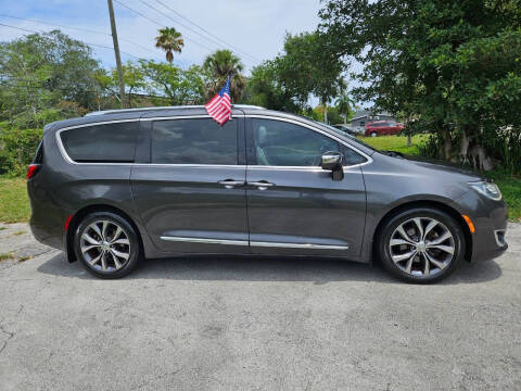 2017 Chrysler Pacifica Limited