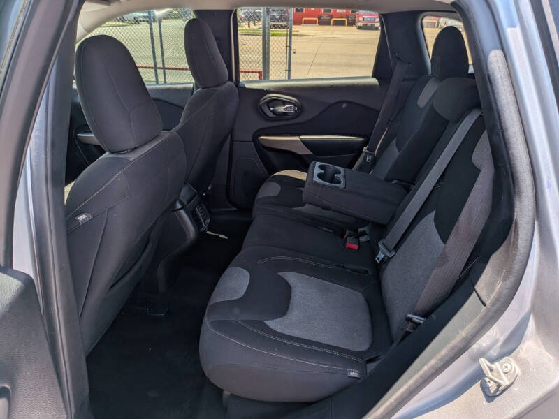 2018 Jeep Cherokee Latitude