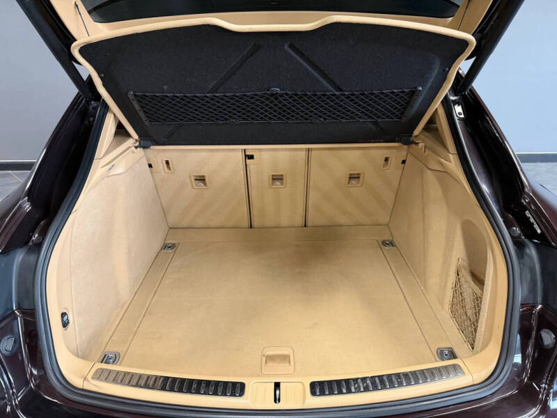 2017 Porsche Macan S
