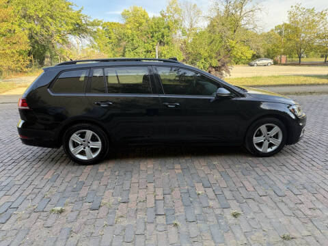 2018 Volkswagen Golf SportWagen TSI S