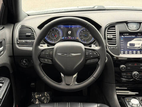2017 Chrysler 300 S