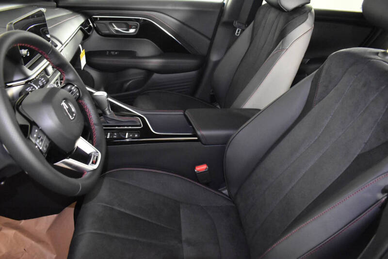 2025 Acura ADX w/A-SPEC