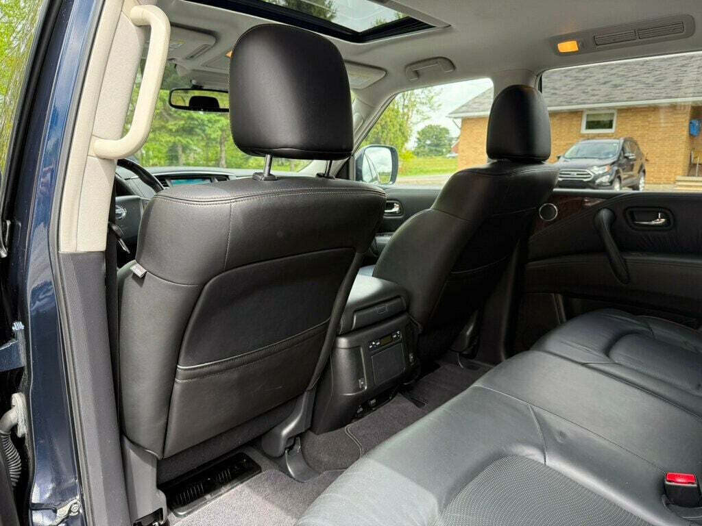 2018 Nissan Armada 30