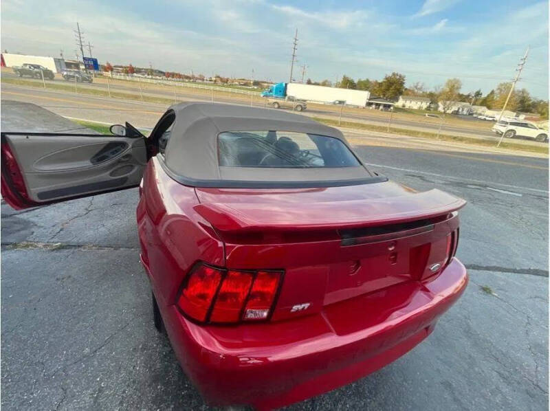 2001 Ford Mustang SVT Cobra