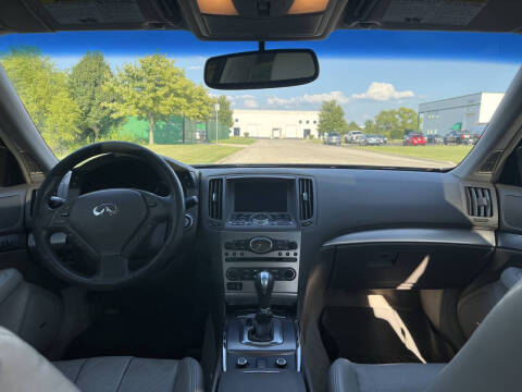 2011 Infiniti G37 Sedan x