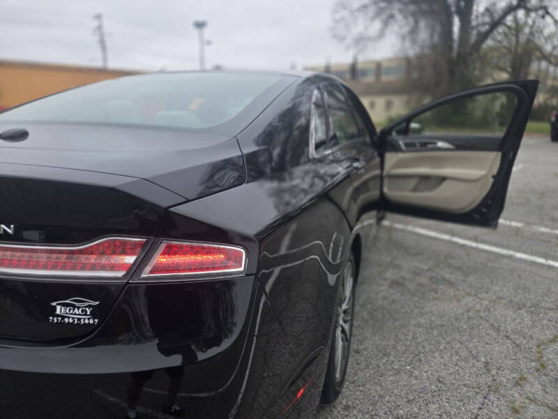 2017 Lincoln MKZ Select