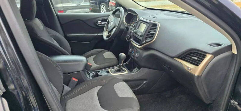 2017 Jeep Cherokee