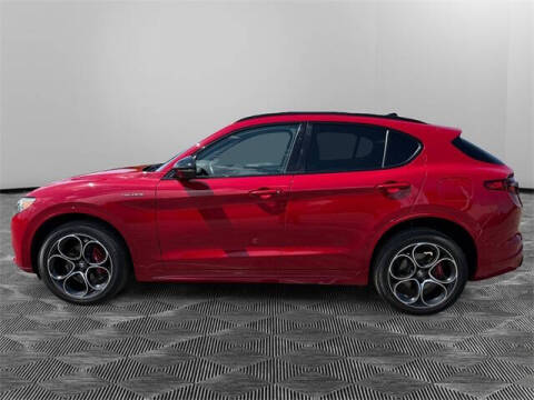 2022 Alfa Romeo Stelvio Veloce