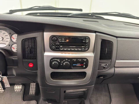 2004 Dodge Ram 1500 SRT-10