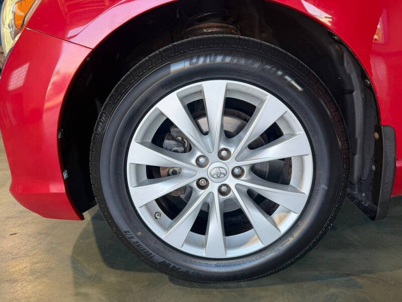 2013 Toyota Venza LE