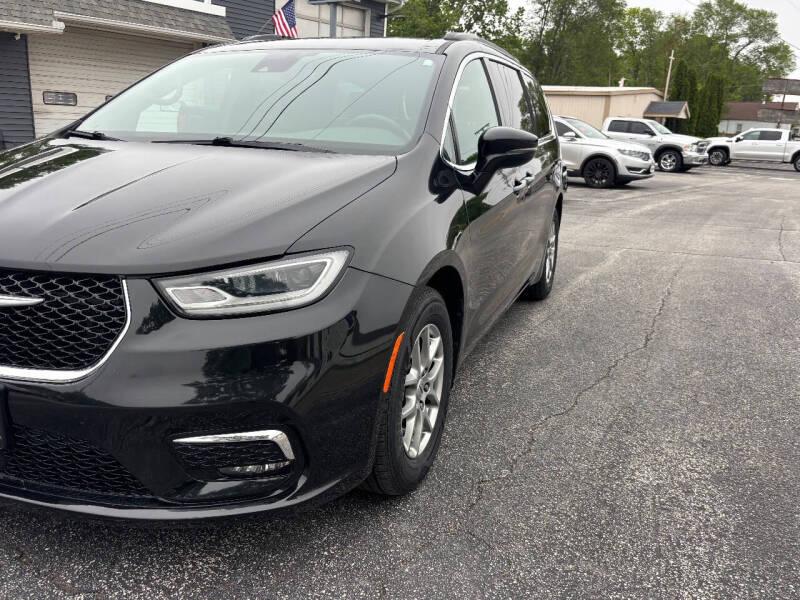2022 Chrysler Pacifica Touring