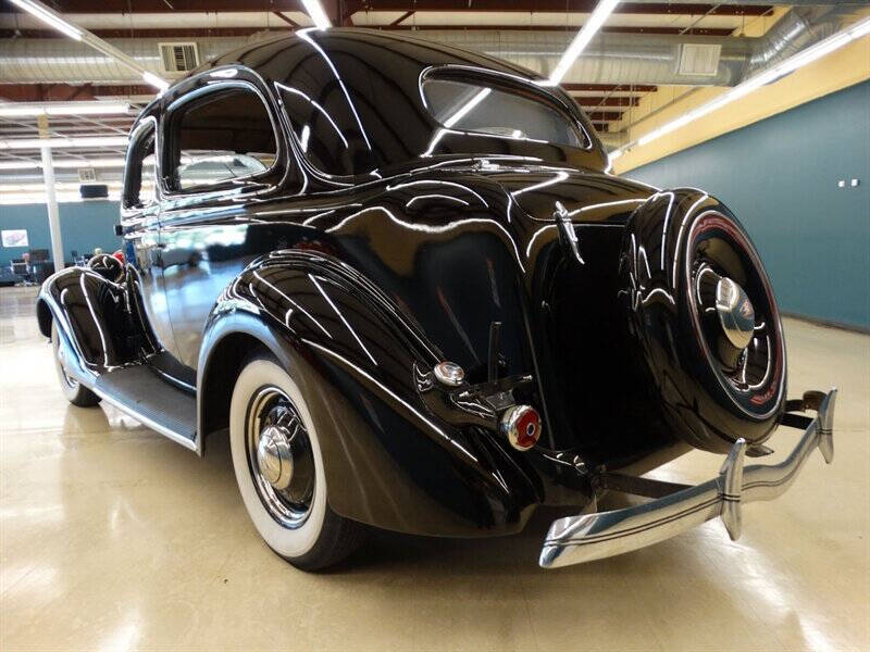 1936 Ford Tudor