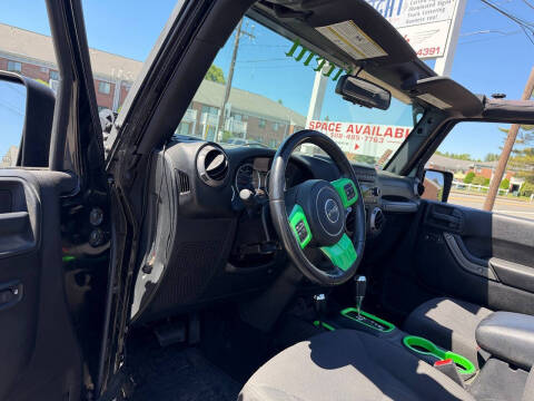 2016 Jeep Wrangler Willys Wheeler