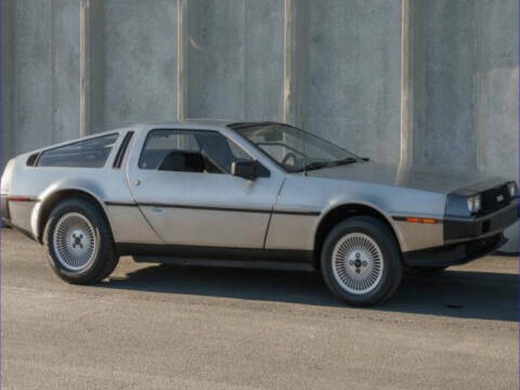 1981 DeLorean DMC-12