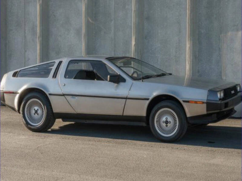 1981 DeLorean DMC-12
