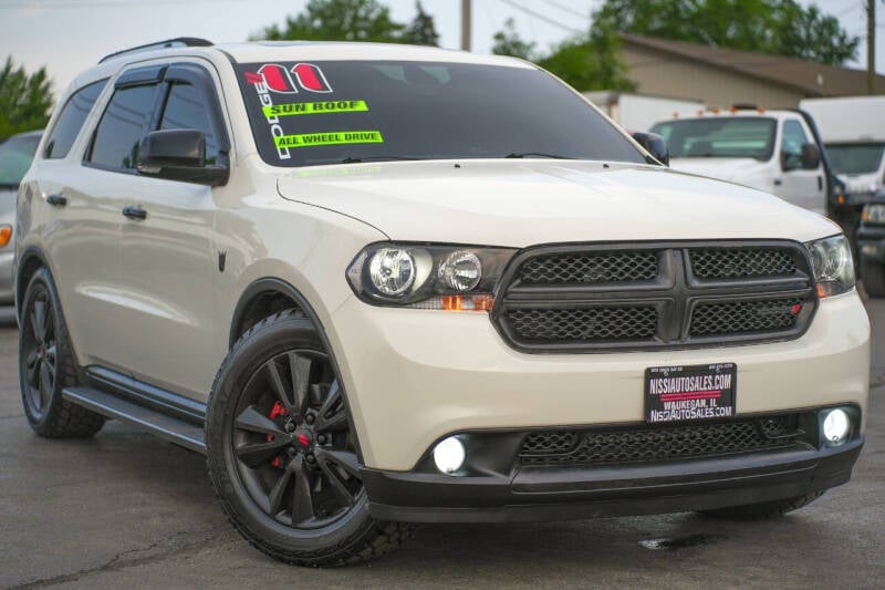 2011 Dodge Durango for sale at Nissi Auto Sales in Waukegan IL