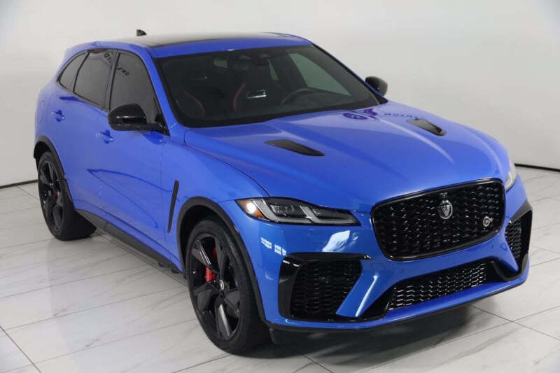 2024 Jaguar F-PACE SVR