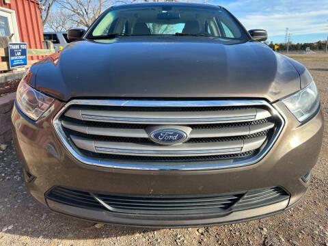 2016 Ford Taurus SE