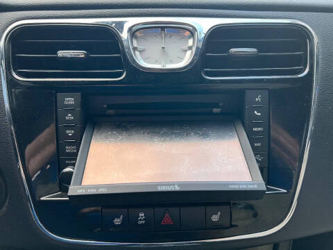 2013 Chrysler 200 Limited