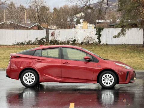 2022 Toyota Prius LE