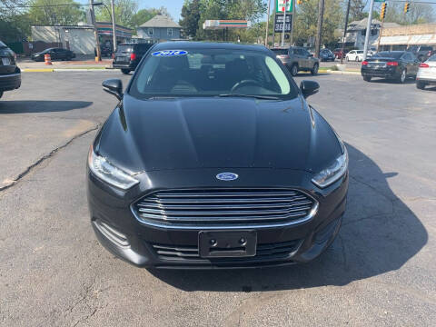2016 Ford Fusion for sale at DTH FINANCE LLC in Toledo OH