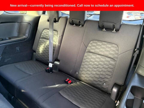 2024 Nissan Pathfinder S