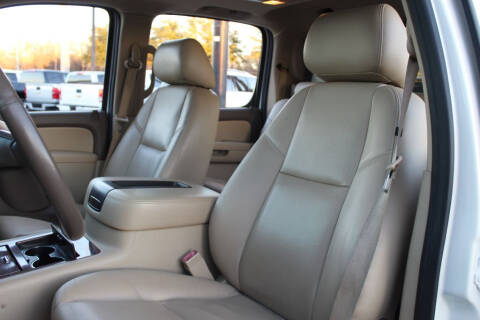 2013 Chevrolet Avalanche LTZ Black Diamond