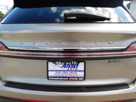 2019 Lincoln Nautilus Reserve