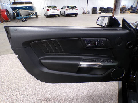 2016 Ford Mustang EcoBoost Premium