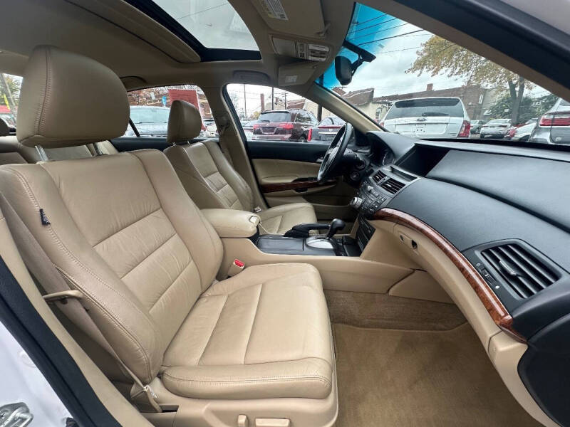 2012 Honda Accord EX-L V6 w/Navi