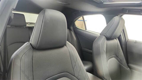 2024 Lexus UX 250h Premium