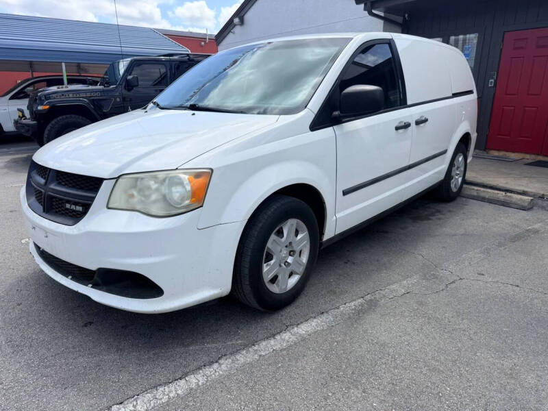2012 RAM C/V