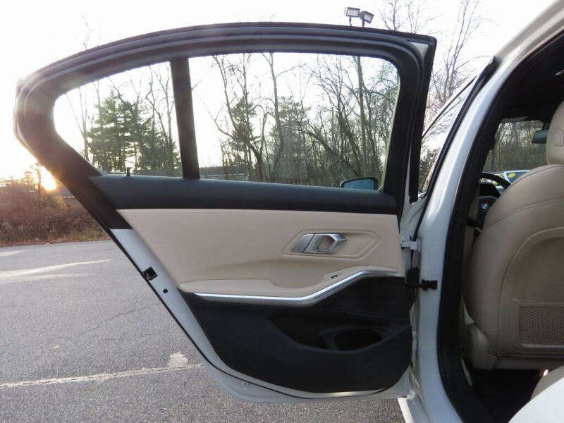 2022 BMW 3 Series 330i xDrive