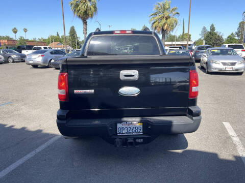 2007 Ford Explorer Sport Trac XLT